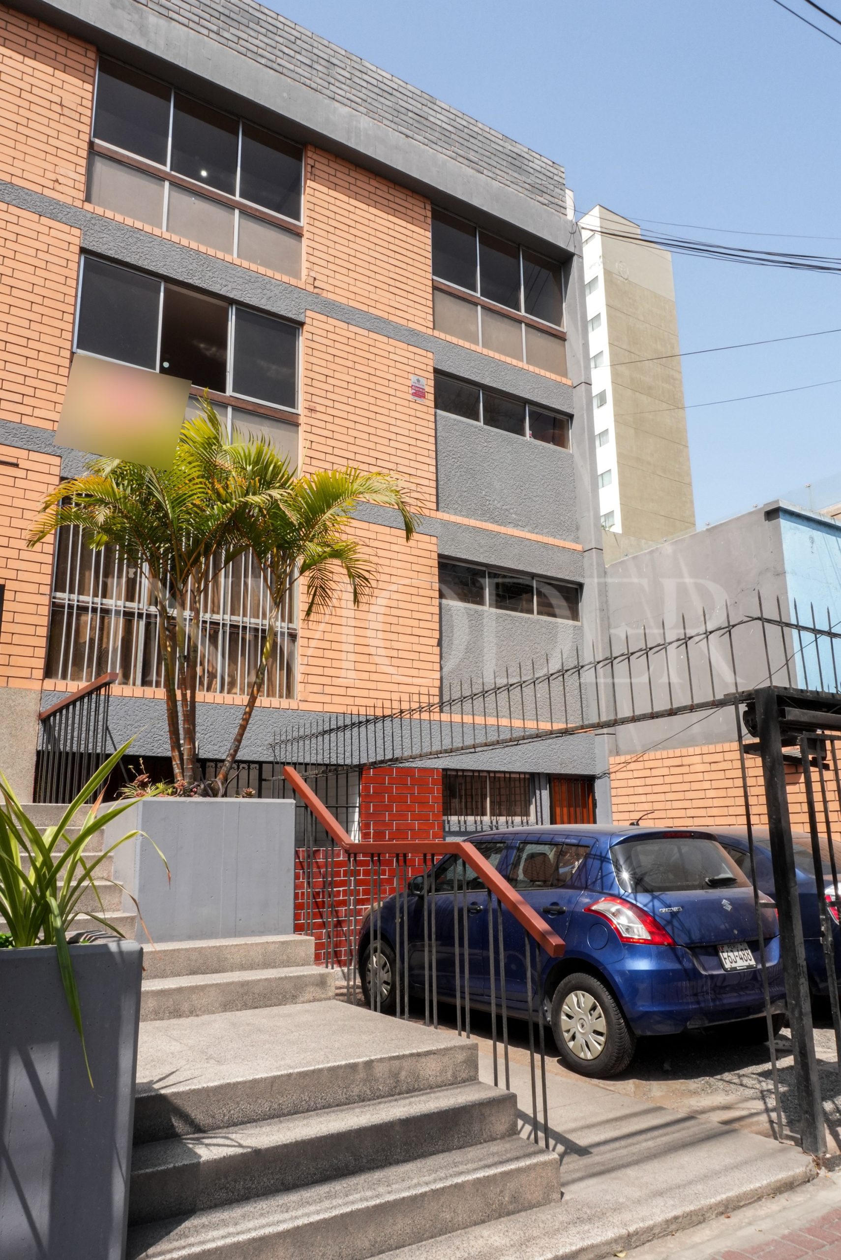 Venta de Triplex en San Isidro - Imagen 3