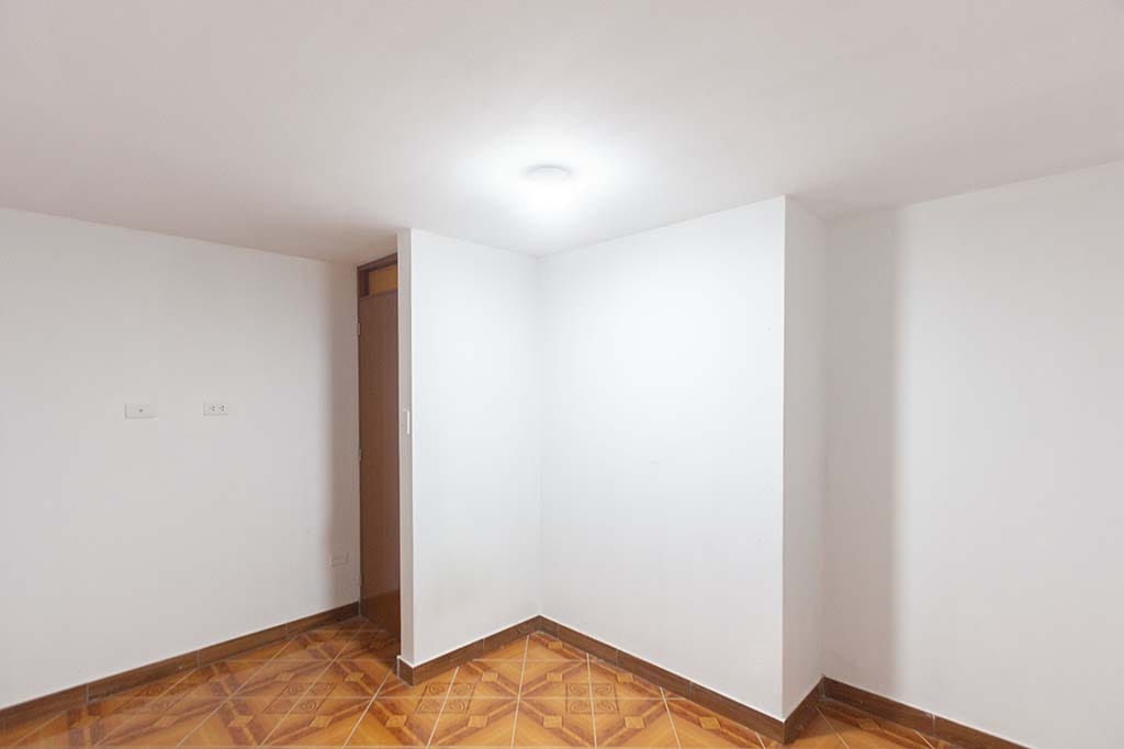 ALQUILER DE DEPARTAMENTO EN LOS OLIVOS - 5TO. PISO - Imagen 9