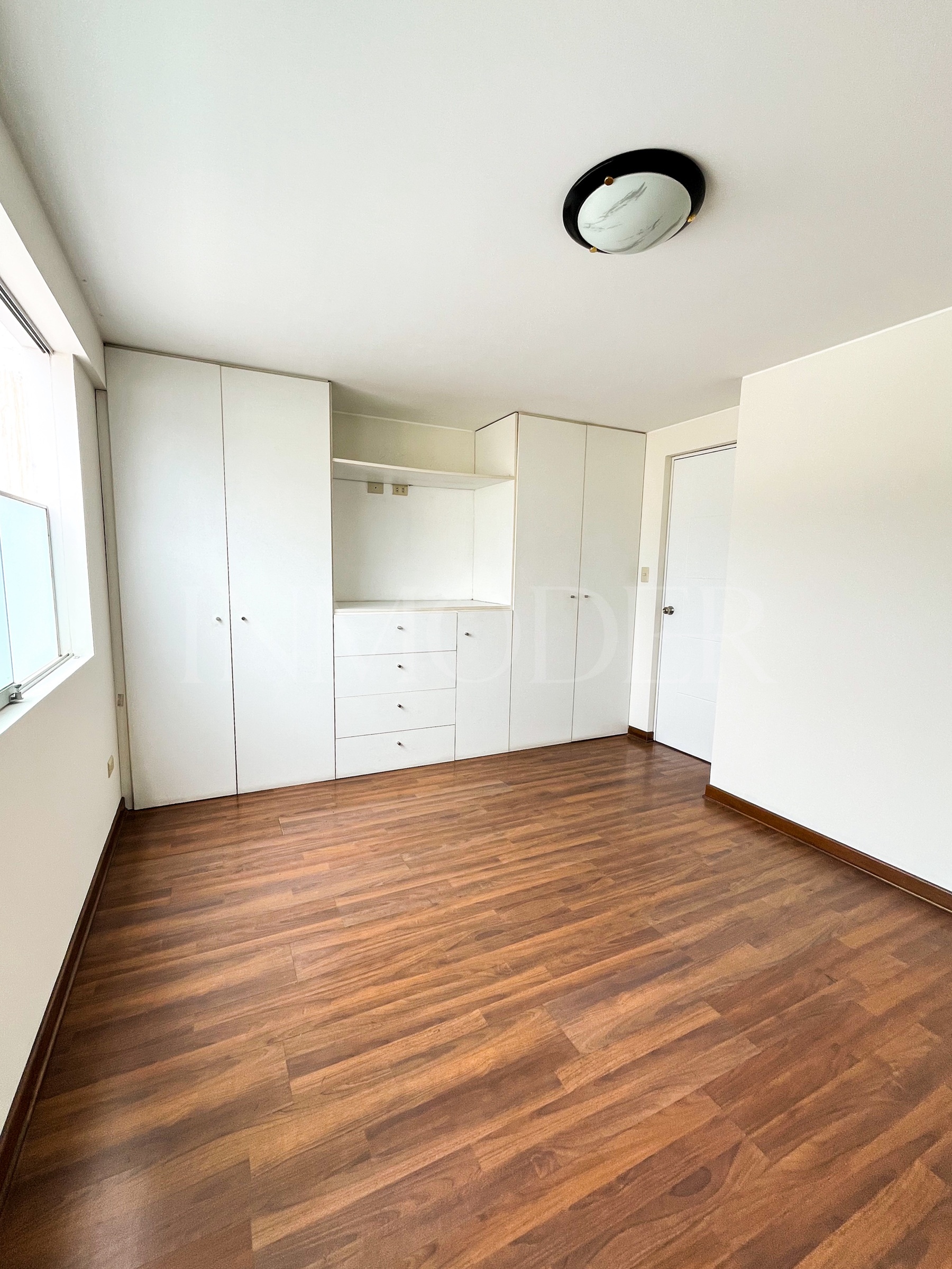 Venta De Departamento - Santiago de Surco ( Punta Sal ) - Imagen 6