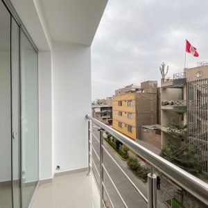 Alquiler de Departamento en Los Olivos – 4to piso