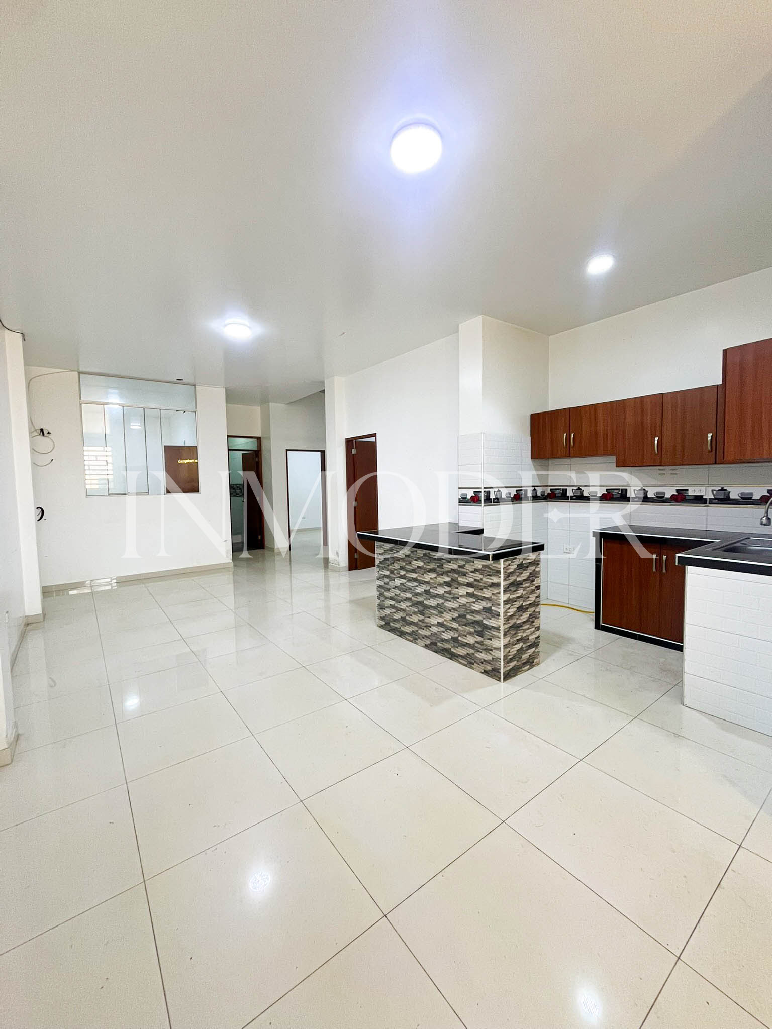 Alquiler de Departamento en Puente Piedra - 1er piso - Imagen 2