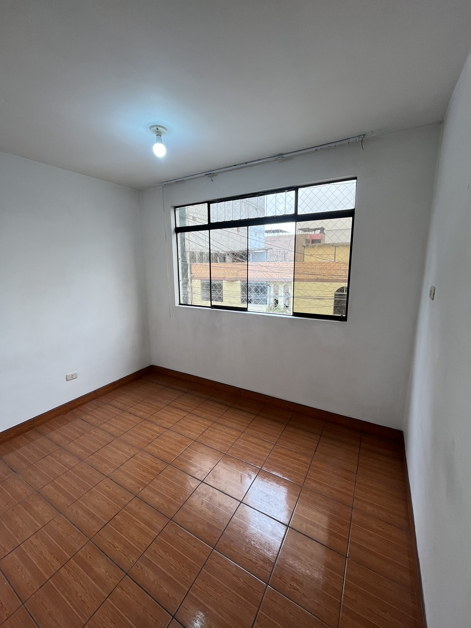 Alquiler del Departamento en Los Olivos - Jr Caraz - 3er piso - Imagen 6