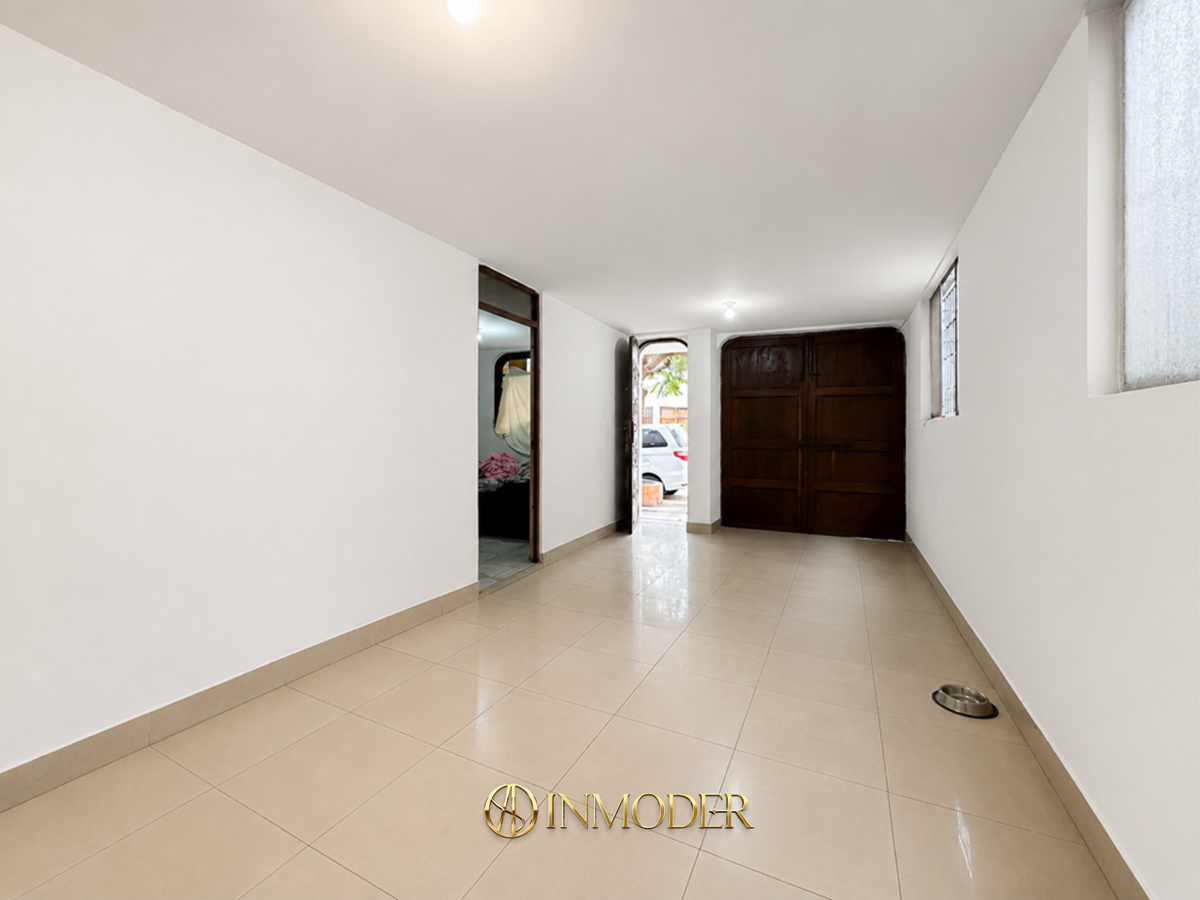Venta de Casa en Los Olivos - Urb. Pro - Imagen 2