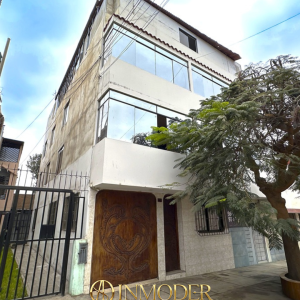 Venta de Casa en Los Olivos - Urb. Pro